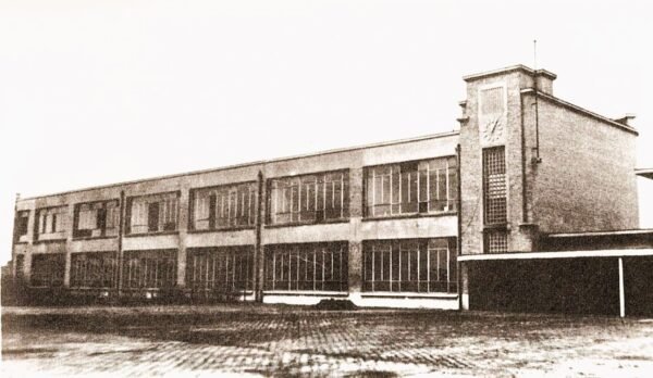 Ecole De Brouckère : installation chauffage et sanitaires