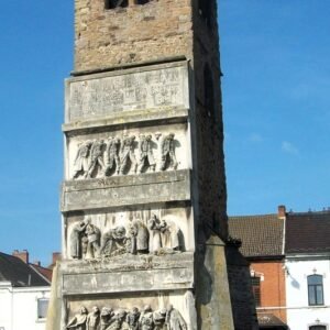Tour Saint-Quentin et le monument aux morts