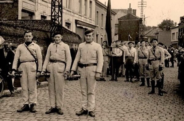 Drapeau du Groupe 51 – Image 2