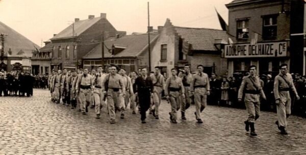 Drapeau du Groupe 51 – Image 4