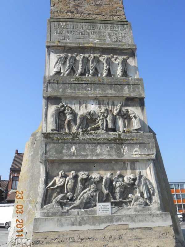 Tour Saint-Quentin et le monument aux morts – Image 5