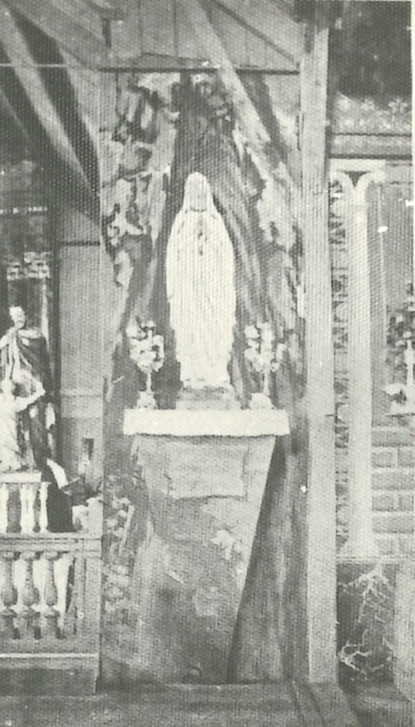 Statue de la Vierge